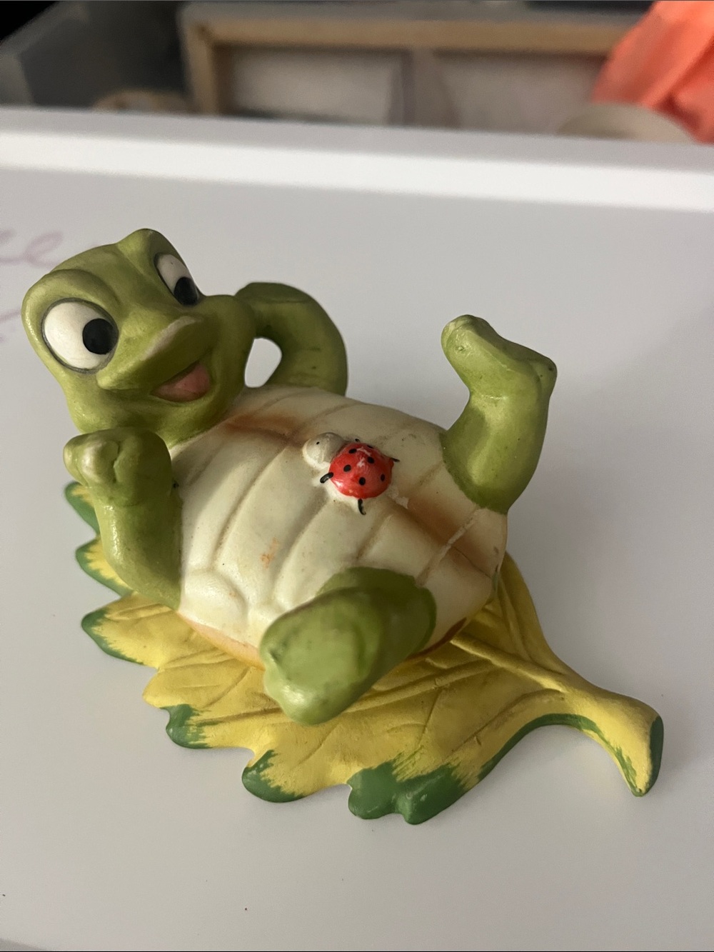 Homco vintage turtle on Leaf Figurine with Red Ladybug